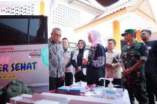 Optimalkan Layanan Kesehatan Masyarakat, Wali Kota Tangsel Resmikan ‘Ngider Sehat Premium