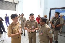 Pastikan masyarakat cepat mendapatkan informasi , SDA berbanah layanan infornasi publik