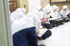 Pesantren: Merawat Tradisi, Membangun Inovasi sistem pendidikan yang ramah