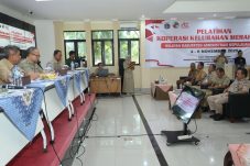 Pengurus Koperasi Merah Putih di Kepulauan Seribu di beri pelatihan