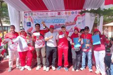 2700 warga ikut ramaikan jalan santai di Kelurahan Rawa Badak Utara