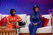 Polwan Satpolairud Polres Kepulauan Seribu tampil di acara talk show beri inspirasi wanita