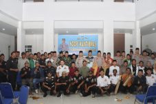Kapolres jalin kedekatan dengan warga melalui Ngopi Kamtibmas