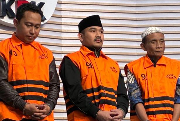 Ade Kuswara minta maaf ke masyarakat Kabupaten Bekasi setelah di tetapkan sebagai tersangka
