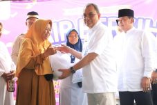PERUMDAM TKR Salurkan 250 Sambungan Pelanggan Pipa Air Bersih Gratis bagi Warga Terdampak TPA Jatiwaringin