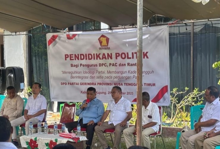 Bangkitkan kecintaan kepada bangsa dan negara Ir. Esthon L. Foenay gelar sosialisasi 4 pilar