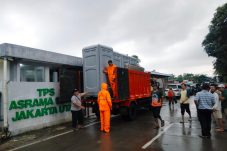 Sudin LH siaga banjir, seluruh PPSU di setiap kecamatan di kerahkan