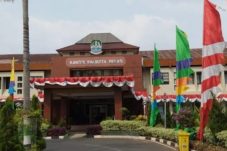 Pemkot Bekasi  raih penghargaan kategori pelayanan yang cepat, transparan, dan akuntabel