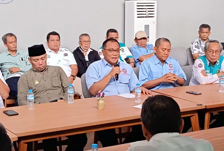 Pelaku industri dan serikat pekerja sepakat penguatan pasar dalam negeri adalah kunci kemandirian bangsa