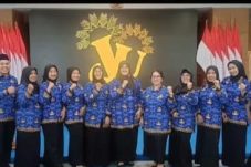 Sebanyak 126 PJLP tingkat Kota Adm Jakut menerima SK P3K Paruh Waktu