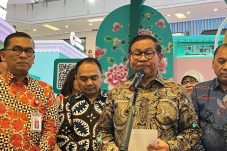 Insiden Penumpang Tunanetra di Halte, Pramono Anung: Tak Boleh Terulang
