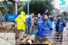 Bekerja di Luar Batas! Perjuangan Petugas Jakarta Utara Hadapi Banjir Ekstrem 26 Jam Penuh