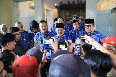 Wali Kota Tangerang Tegaskan Perda 7 dan 8 Tetap Berlaku, Fokus pada Penguatan Implementasi