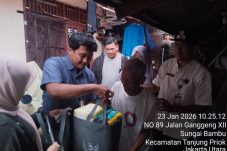 Penerima Bantuan BAZNAS (BAZIS) Jakut: ‘Tanpa Bantuan Ibu Bapak, Kami Tidak Bisa Apa-apa