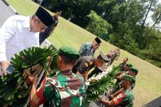 Peringati Hari Bhakti Taruna 2026, Danrem 052/Wkr Pimpin Ziarah di Monumen Lengkong