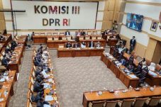 Ketua KPK Curhat ke DPR: SDM Terbatas, Gaji Pegawai Masih Timpang