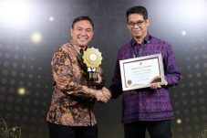 Pemkot Jakut Raih Penghargaan Universal Health Coverage (UHC) Awards 2026