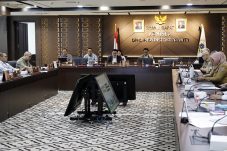 Warga Kelapa Gading datangi DPRD DKI Jakarta untuk Audensi tentang Antena BTS