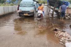 Desak APH, Periksa Dinas Pertamanan DKI Jakarta Terkait Pekerjaan U-ditch TPU Budidarma, Warga Geram Kondisi Makam Berantakan dan Terendam.