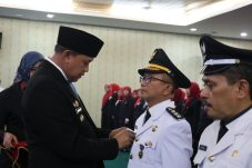 Bekasi Segarkan Birokrasi, 17 Kepala Puskesmas Dilantik
