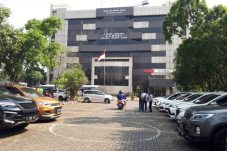 Apresiasi Warga Puji Keramahan Pelayanan  Samsat Jakarta Barat