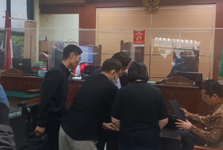 Kasus Pencurian Data SSE: Mantan Eksekutif dan Perusahaan Klon’ Dihukum
