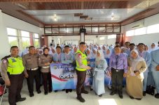 Pelajar SMK Farmasi Tangerang Dibekali Edukasi Tertib Berlalu Lintas