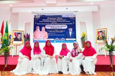 Khotmil Qur’an dan Santunan, DWP Kemenag Wujudkan Kesalehan Sosial