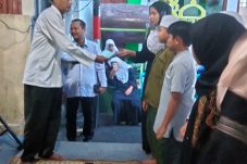 Pengurus Nahdlatul Ulama Rawa Badak Selatan Gelar Buka Puasa Bersama dan Santunan