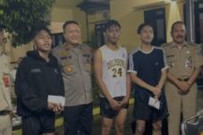 Polsek Kepulauan Seribu Utara Gelar Festival Olahraga Malam, Warga Antusia