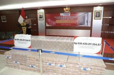 Kejari Jakarta Barat Setor Rp530 Miliar Uang Rampasan Kasus Judi Online ke Kas Negara