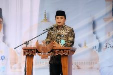 Sekda Tangsel Buka Bazar Ramadan di Pamulang, Fasilitasi Masyarakat Berburu Sembako Murah