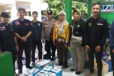 Polres Jakarta Barat Berikan Pendampingan Medis dan Trauma Healing untuk Korban Kebakaran di Kalideres