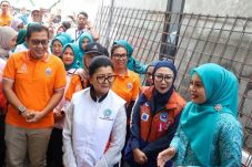 Peringati Hari Kartini, PAM JAYA dan TP PKK DKI Bagikan 100 Toren Air Gratis untuk Warga Koja