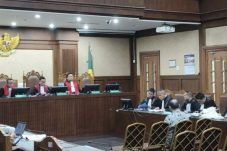 Hakim Tegur Ibrahim Arief di Sidang Korupsi Chromebook: Jangan Buat Opini di Luar Persidangan