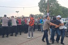 Perkuat Pertahanan Kota, Polsek Cisauk Gandeng Ormas dan Ojol dalam Simulasi Sispam Mako