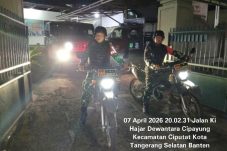 Babinsa Koramil Cibodas dan Ciputat Gelar Patroli Gabungan Guna Jaga Kondusivitas Wilayah