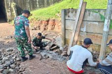 Fokus Pemasangan Turap Pondasi, Pengerjaan Jembatan Beton Garuda Dikebut