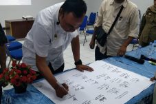 Kelurahan Kota Bambu Selatan Pelopori Gerakan Pilah Sampah di Jakbar