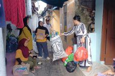 Ikuti Instruksi Gubernur, Pulau Harapan Edukasi Warga Pilah Sampah dari Rumah