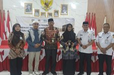 Program “Umroh Sekampung” Diluncurkan, Wujudkan Impian Warga Pulau Untung Jawa ke Tanah Suci