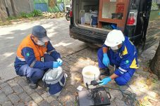 Kali Rawalumbu Diduga Tercemar, DLH Kota Bekasi Turun Tangan
