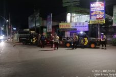 Cegah Begal dan Tawuran Polsek Karawaci Gelar Razia Stasioner