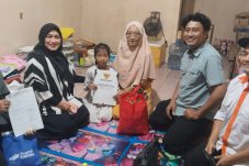 Walikota Jakut Salurkan Bantuan ke Cantika Korban Pelecehan Sexual di Sukapura