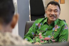 Optimalisasi Pelayanan Publik, Harris Bobihoe Kumpulkan Camat Se-Kota Bekasi