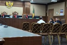 Hakim Ingatkan Saksi Kasus Suap Bea Cukai untuk Berkata Benar di Bawah Sumpah