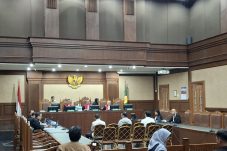 John Field Akui Beri Mobil Mazda CX-5 dan Jam TAG Heuer kepada Pejabat Bea Cukai