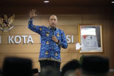 Tri Adhianto Terapkan Efisiensi, Iring-Iringan Kendaraan Dinas di Bekasi Dikurangi