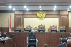 Jaksa Dakwa Mantan Ketua Ombudsman Hery Susanto Terima Suap Rp4,8 Miliar