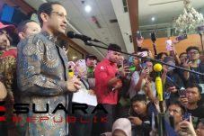 Hakim Bebaskan Nadiem Makarim dari Dakwaan Primer Kasus Chromebook, Unsur Melawan Hukum Tak Terbukti